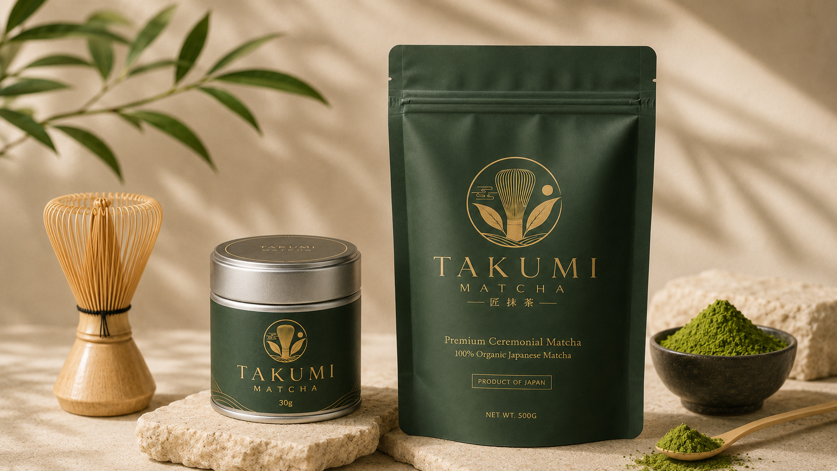שני מוצרי Takumi Matcha - שקית 500 גרם ופחית 30 גרם